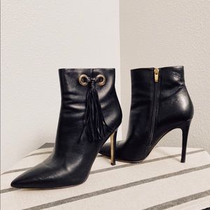 VIA SPIGA Black leather ankle boots size 5.5